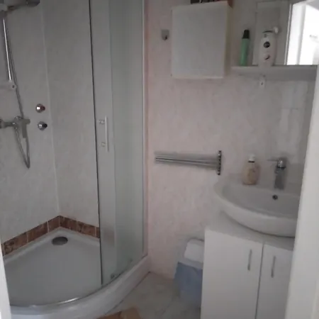 Koko Panzio فندق مبيت وإفطار 3*