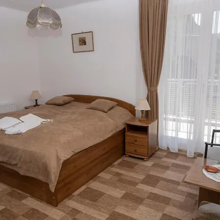 Koko Panzio 3*